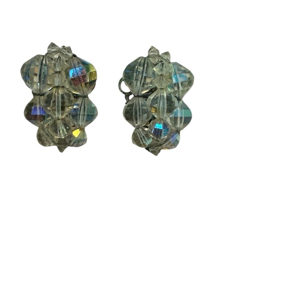 Elegant Clear Crystal Cluster Earrings - Picture 4 of 5